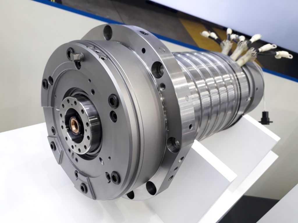 Mașini unelte CNC Editoriale GreenBau - Spindle